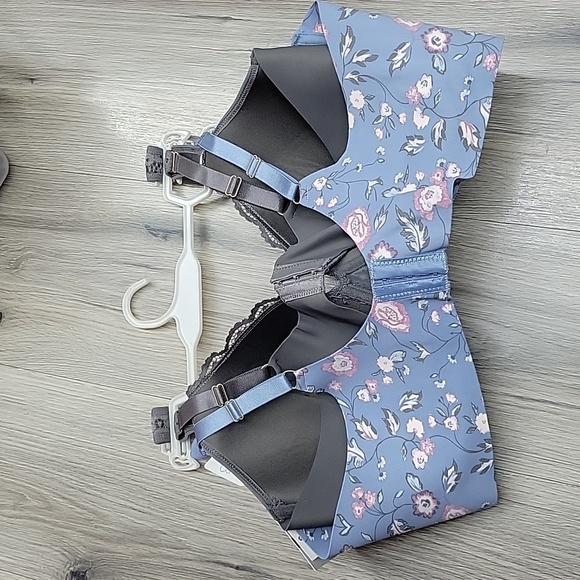 JESSICA SIMPSON BRA. - Picture 3 of 7